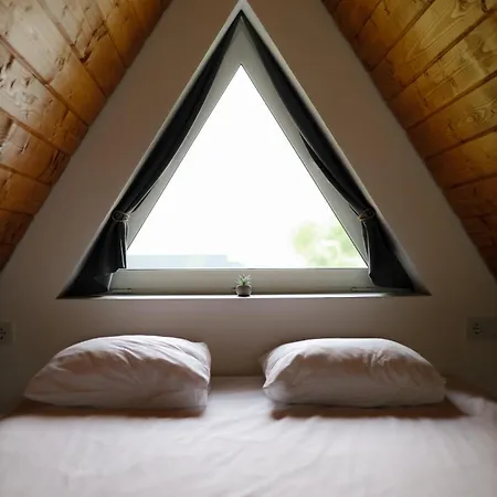 Cloud Frame Chalet *